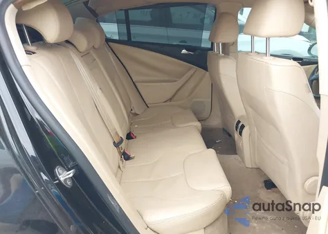 2008 Volkswagen Passat Komfort from USA, damaged, VIN WVWAK73C58P086549